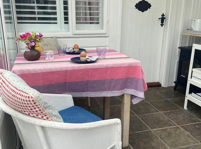 Barrow Harbour Bed & Breakfast